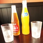 Jikaseimen Nanashi - 「子供ラーメン」に付く瓶ジュース（2人分）