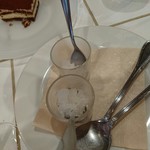 バールアリメンターリ ダニエラ - ローズマリーのシャーベット