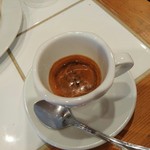 バールアリメンターリ ダニエラ - エスプレッソ
      