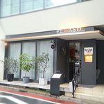 リストランテ ペガソ - マンションの地下～２階