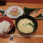 つばきや - 天然魚お造りと焼き魚定食1700円