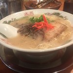 昭和ホルモン食堂 - 博多ラーメン