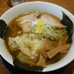 Nibo Shi Chuuka Ra-Men Hachi - 煮干中華そば