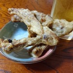 鳥料理 おかだ - 付き出し　鶏の鎖骨
