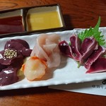 鳥料理 おかだ - 鶏刺身盛合わせ