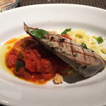 フォーチュンガーデンキョウト - カツオのレアグリル クスクスとスパイシーラタトゥイユ