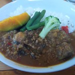 カフェ デ カリー - ナスとパプリカとホウレン草の挽肉カレー(小)