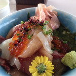 沖海月 - 地魚とトロトロメカブ丼