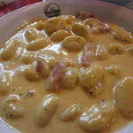 カフェ ボラーレ - カルボナーラのニョッキ