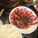 ホルモン焼肉 縁 - 