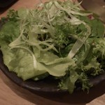 よろにく - 塩ダレのサラダ