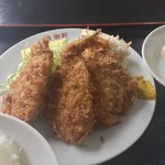 自由軒 - 魚フライ定食