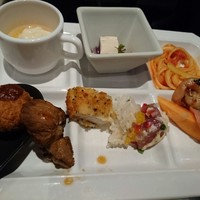 リュクス ダイニング ハプナ - 