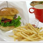 ひばりバーガー