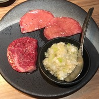 焼肉ホルモン 稲田 - 