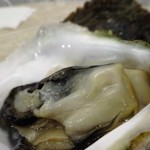 アデイ - 播磨灘産岩牡蠣