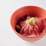 히토쿠치 고기 덮밥
