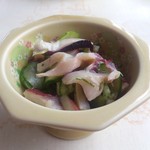 魚正 - ・さしみ定食 1300円　タコが多い酢の物