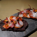 MUME - プロウンクラッカー
            海老とライスで作ったクッキーと