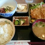 Takeshi - 日替わり定食 1000円
                        この日はマグロの山かけと
                        ロースカツのセット