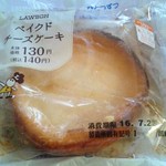 LAWSON - 料理写真:ベイクドチーズケーキ
