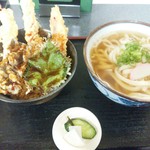 ほの香 - 2016年5月1日、ポップに書いてたイカ天丼セット800円（1.5玉）