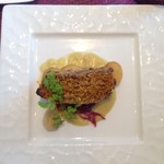 ラシェット M - 2016年6月：ランチコース(\2800+税)…メインは豚バラ肉の香草パン粉焼きを選びました