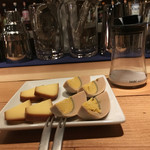 やさいのShot BAR あぐりこ - 燻製チーズ&玉子 500円。