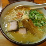 麺屋 高橋 - 味噌ラーメン８００円