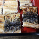 うな豊 - 白焼の焼き加減