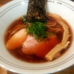 麺屋さすけ - 丸鶏醤油そば800円