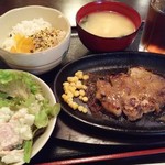 Nidaime Ussan - トンテキ定食　７５０円