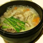 チヂミが自慢の韓国料理居酒屋 おんどる - ホルモンチゲ（辛さなし）