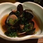 隠れ酒場もぐら - しじみのニンニク醤油漬け