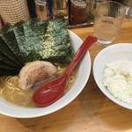 大桜 - ラーメン＋トッピングのり＋半ライス