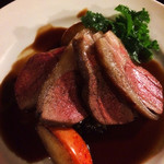 ビストロ アリゴ - 蝦夷鹿のロースト