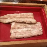 鰻割烹 伊豆栄 - 白焼き(湯煎)
