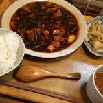 六徳 恒河沙 - ランチ　麻婆豆腐