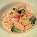 イルギオットーネ クチネリーア - 帆立のパスタ.JPG