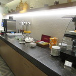 SilverKris Lounges - 