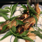 くろぎ - 勝浦川の鮎、蓼酢添え