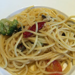 Pisorino Gadenzu - アンチョビと温野菜のペペロンチーノ