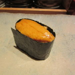 すし家 - 雲丹（紫雲丹）