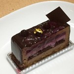 ラヴニュー - ディジョネ