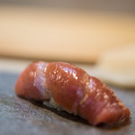 鮨 猪股 - 鮪（しび）肥肉（あぶらみ）醤油漬（しやうゆづけ）