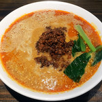 担々麺（730円）