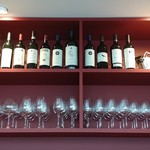 イタリアン バール ラ ファミーリア - 【H28.6.30】アペリティーボタイム。プロセッコ＋小皿３品＝８００円
      