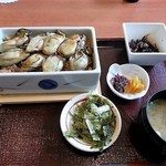 Himeakari - 牡蠣の陶箱飯　1950円