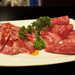 神戸牛・個室焼肉 大長今 - ■特上焼きしゃぶ 2030円など
