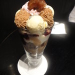 ピエールマルコリーニ アイスクリームカフェ - 秋限定　マルコリーニ　マロン　パフェ
